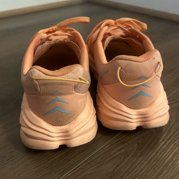 Size 9 Hokas! - Picture 6 of 7